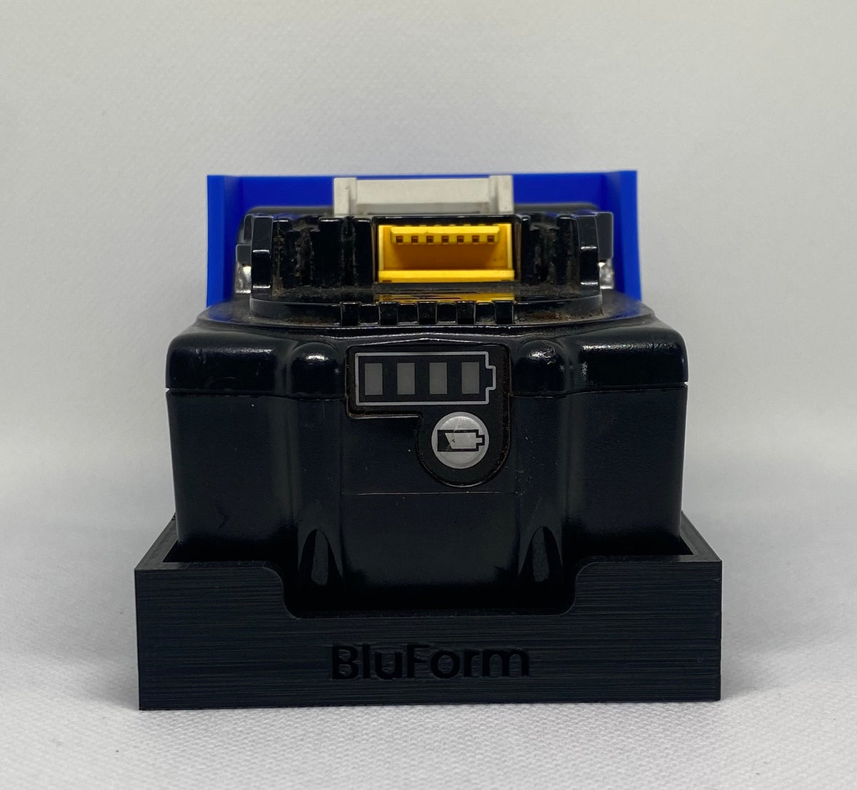 BF-002 Akkuhalter – Schwarz/Blau